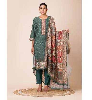 Emerald Green Linen Kurta Set with Handwork by Sarso