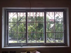 5mm Toughened Glass UPVC Sliding Window